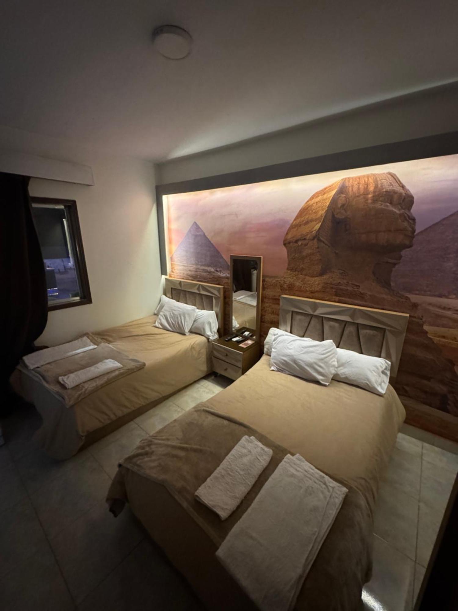Hotel Nefertiti Pyramids View Kairo Exterior foto