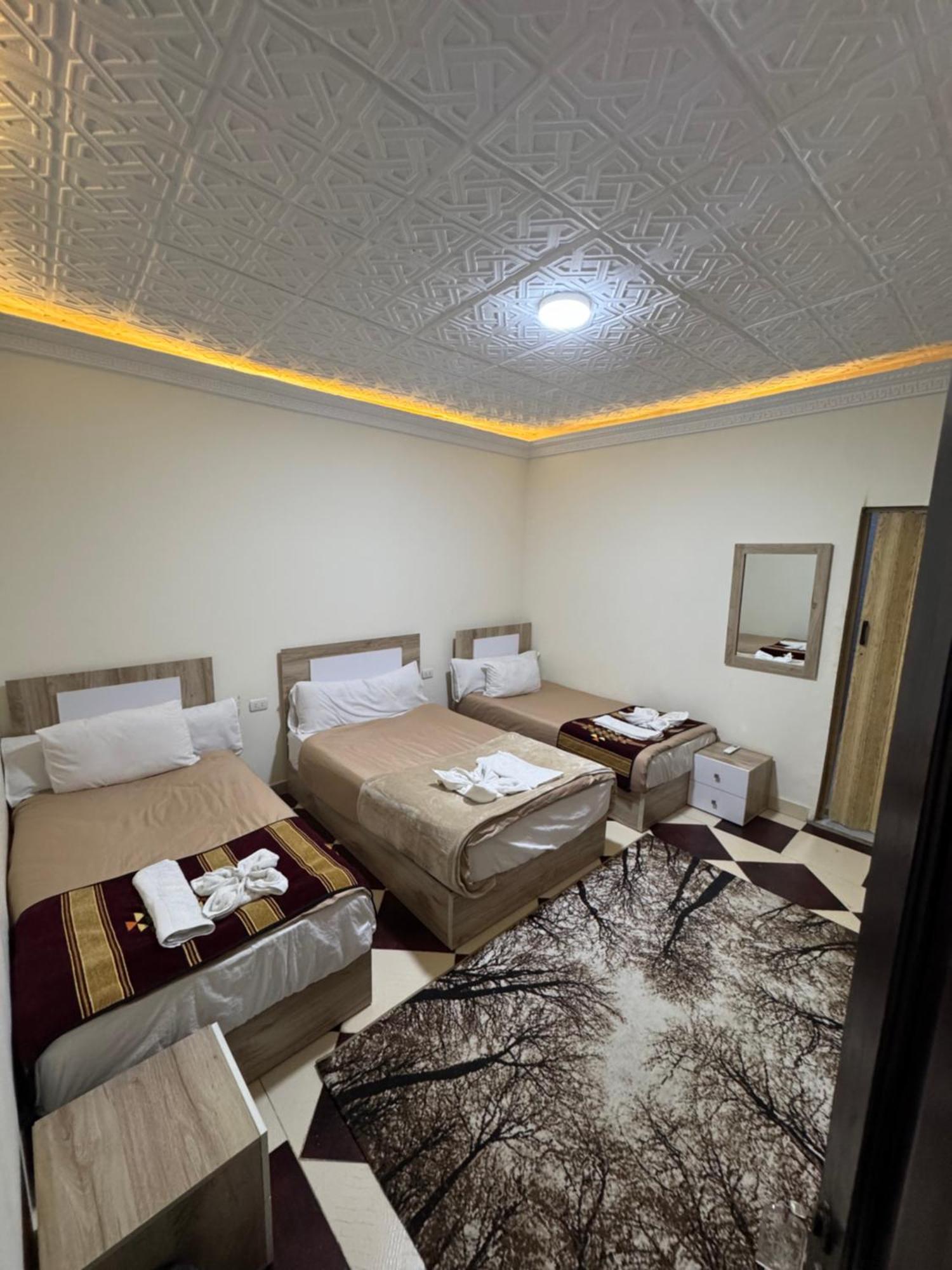 Hotel Nefertiti Pyramids View Kairo Exterior foto