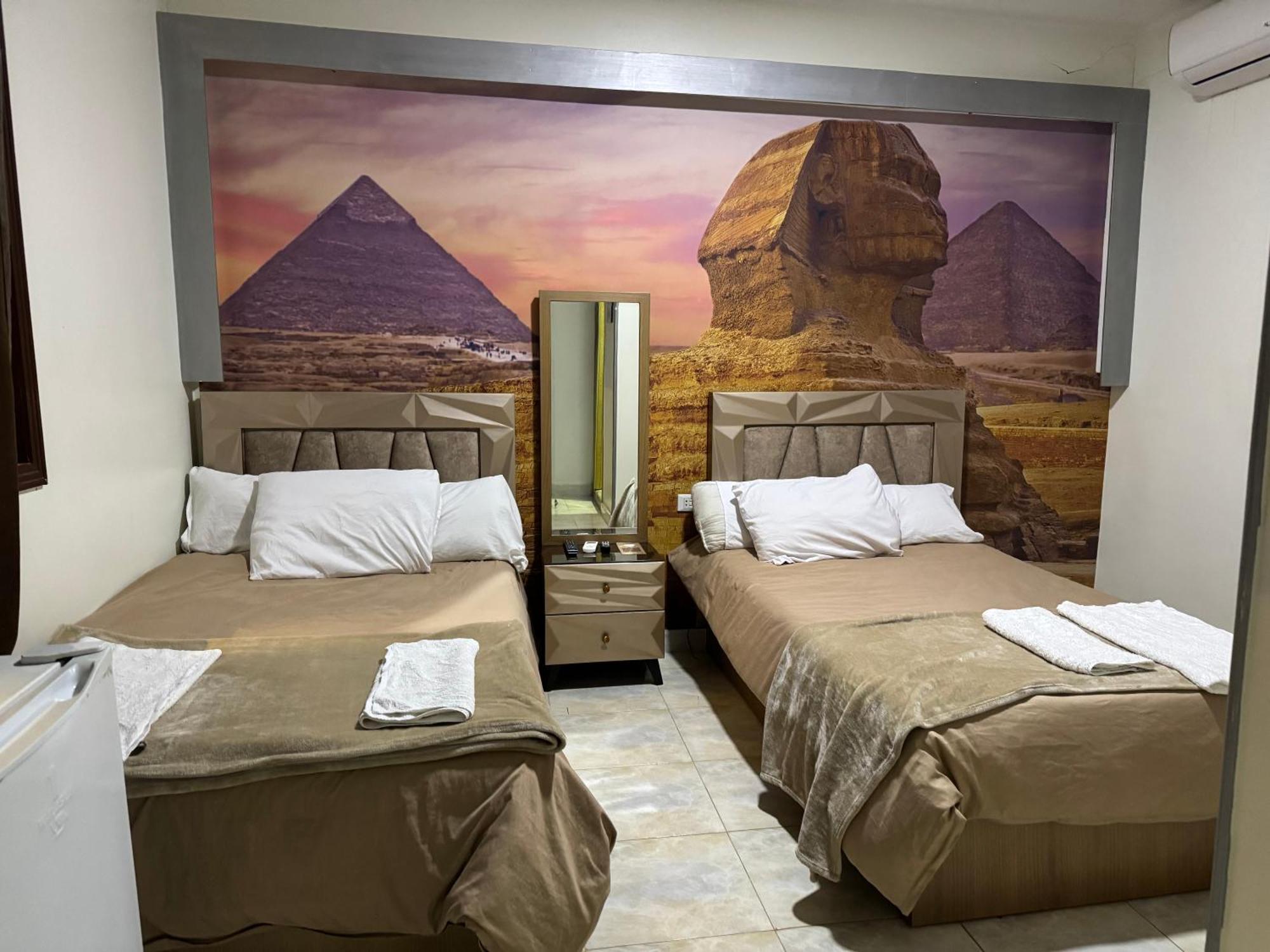 Hotel Nefertiti Pyramids View Kairo Exterior foto